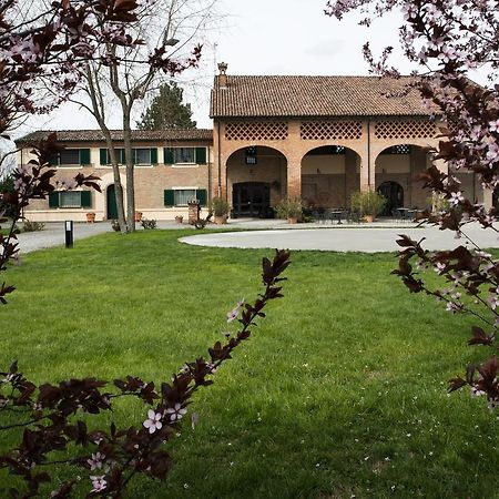 Agriturismo Tenuta Casteldardo Besenzone Dış mekan fotoğraf