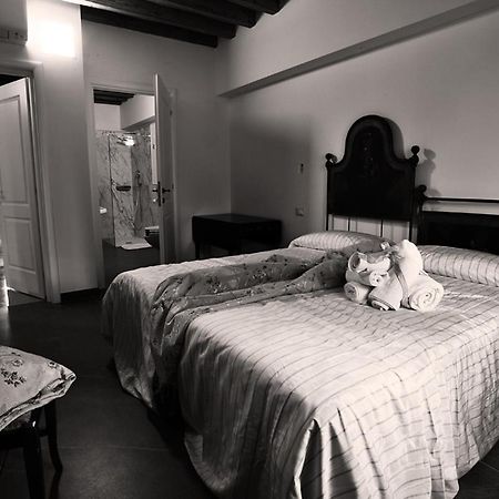 Agriturismo Tenuta Casteldardo Besenzone Dış mekan fotoğraf